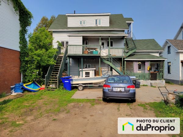 680-682-682A, rue Roy, La Tuque à vendre