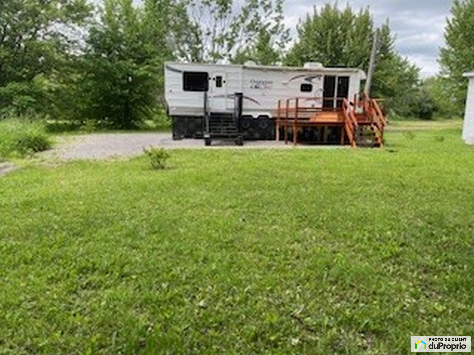 1134 Chemin Louis Gatineau — photo 1