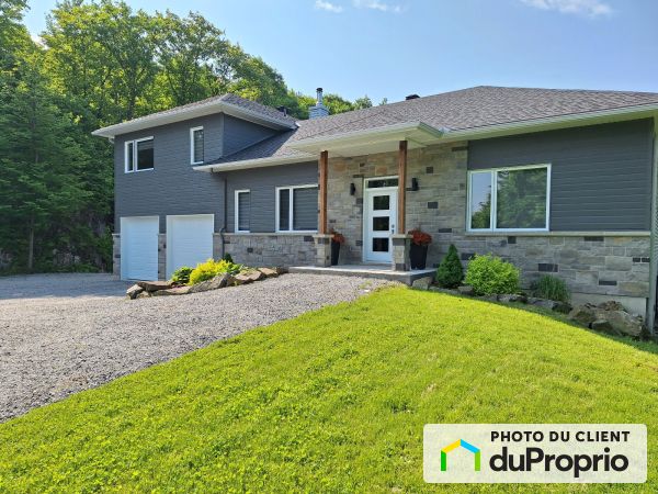 36 chemin de la Montagne, L'Ange-Gardien-Outaouais à vendre