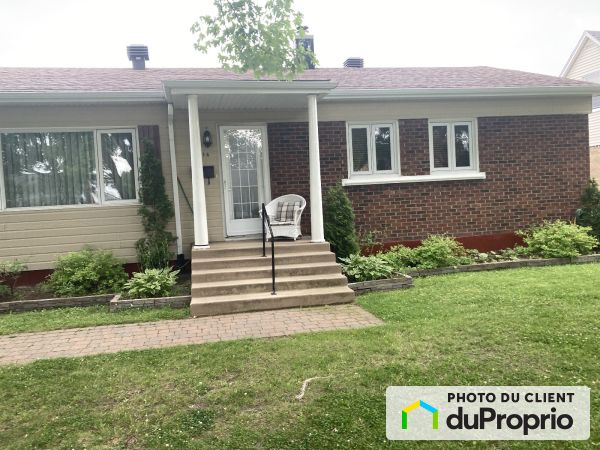 1716 rue Ampère, Jonquière (Jonquière) for sale