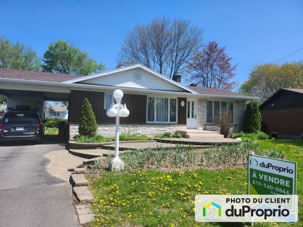 27, rue Provencher, Victoriaville à vendre