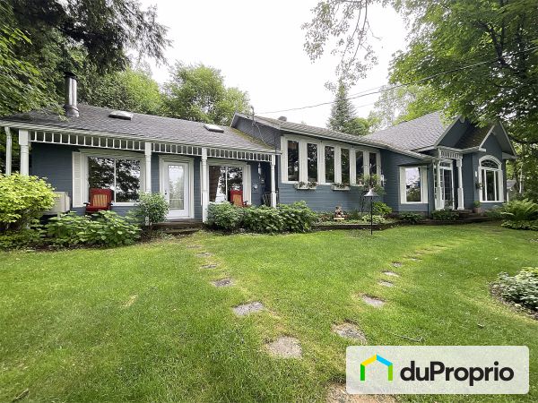 11 rue Karine, St-Jean-De-Matha for sale