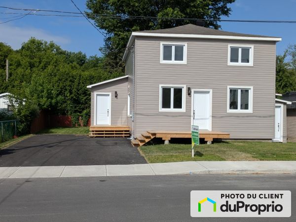 485, rue Louis-H. La fontaine, St-Jean-sur-Richelieu (Iberville) à vendre