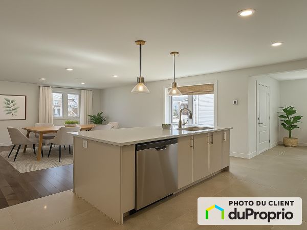 485, rue Louis-H. La fontaine, St-Jean-sur-Richelieu (Iberville) à vendre