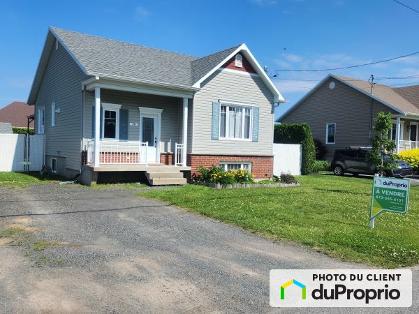 28, rue des Glaïeuls, Victoriaville à vendre