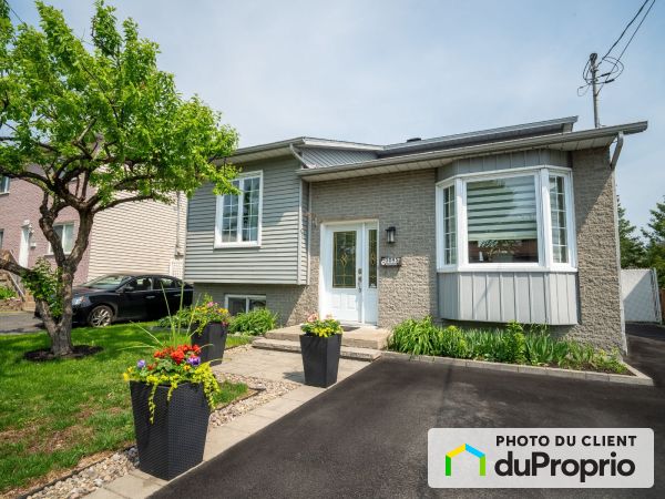 3095, rue Prince-Charles, Longueuil (St-Hubert) à vendre