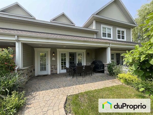 102-130, boulevard de Bromont, Bromont à vendre