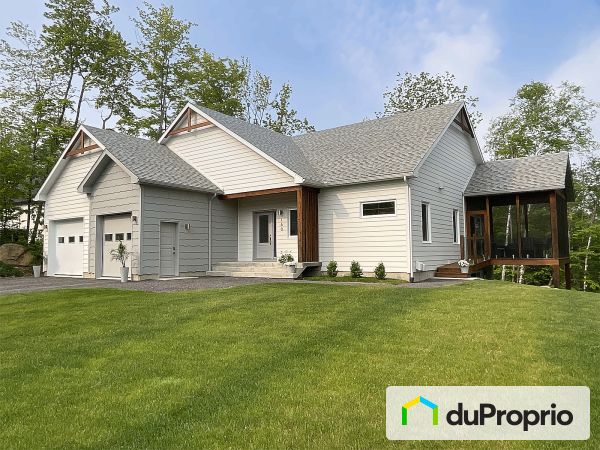 160, rue des Outardes, St-Jean-De-Matha à vendre