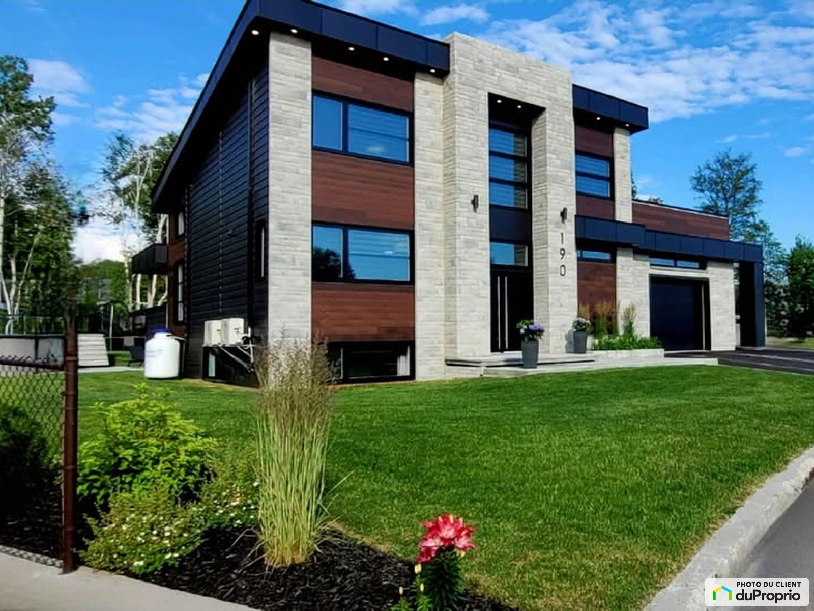 190 Rue Lapointe — photo 3