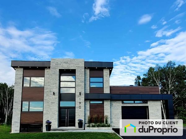 190 rue Lapointe, St-Honore-De-Chicoutimi for sale