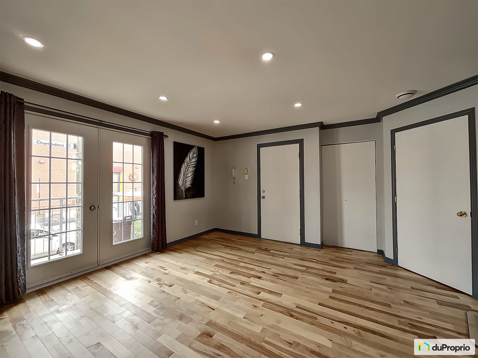 204 2501 Rue Champdore — photo 3