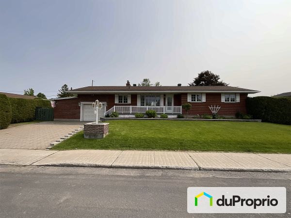 570, rue Savoy, St-Jean-sur-Richelieu (St-Jean-sur-Richelieu) à vendre