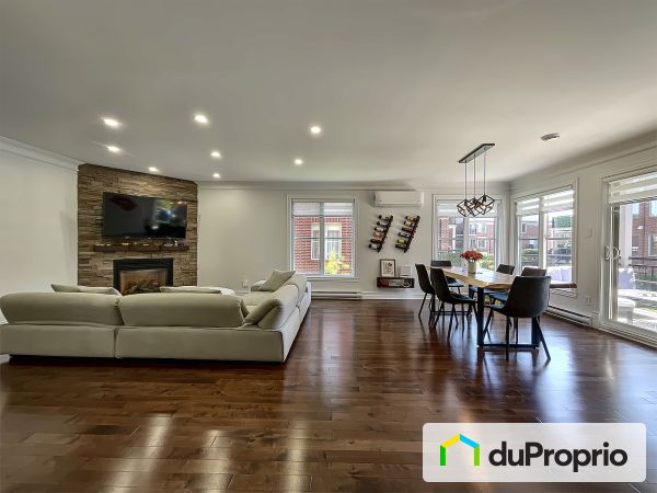 Great Room - 1-8835 croissant du Louvre, Brossard for sale