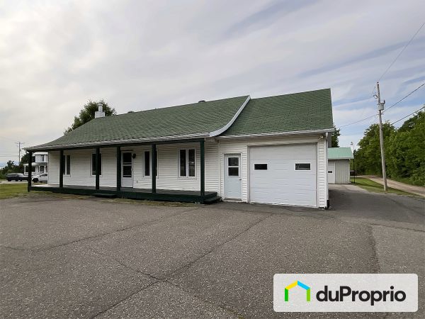 857 boulevard Taché Ouest, Montmagny à vendre