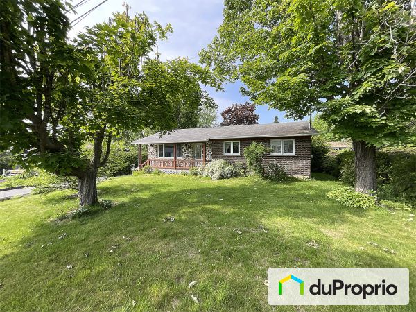 645, rue Goyette, Magog à vendre