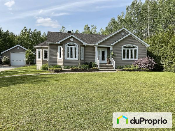 2572, rue des Dahlias, Sherbrooke (St-Élie-d&#39;Orford) à vendre