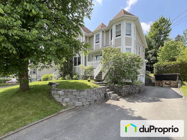 703 rue O&#39;Bready, Sherbrooke (Jacques-Cartier) for sale