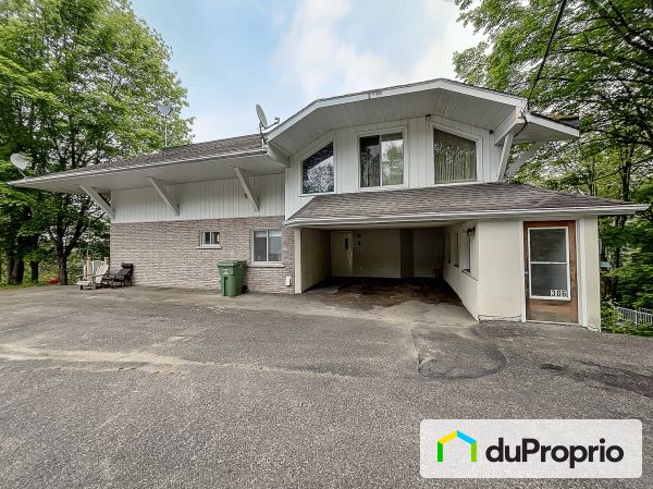 304-306 rue des Pionniers, Mont-Tremblant (St-Jovite) for sale