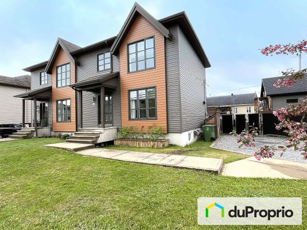 96 rue des Étudiants, Ste-Catherine-de-la-JC for sale