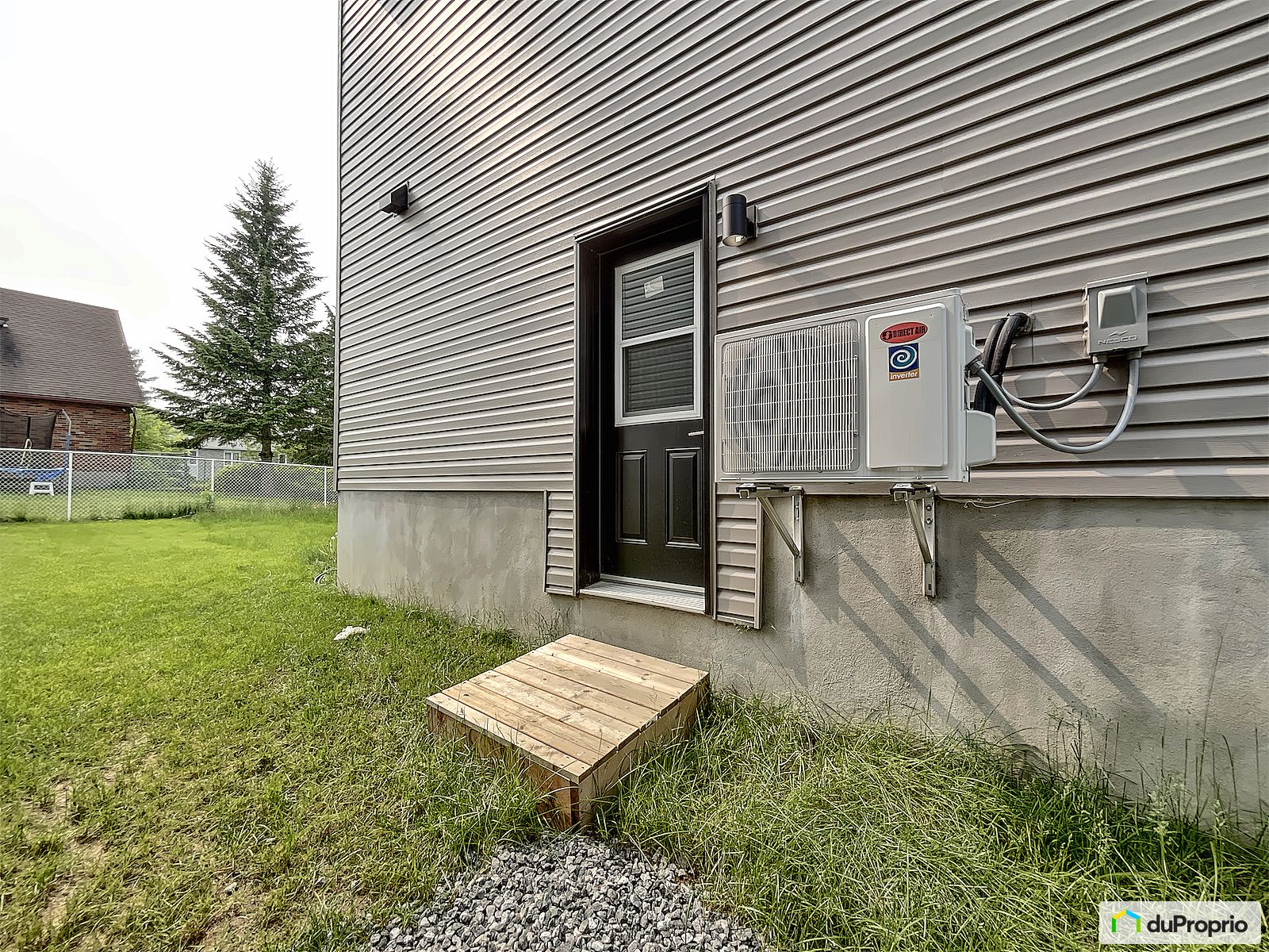 1409 Rue Dalma — photo 3