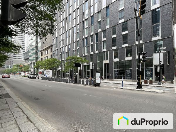 220-445, avenue Viger Ouest, Ville-Marie (Centre-Ville et Vieux-Montréal) à vendre
