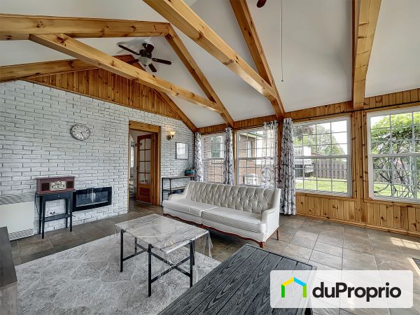 Great Room - 185 rue Robert-Biron, Trois-Rivières (Cap-De-La-Madeleine) for sale