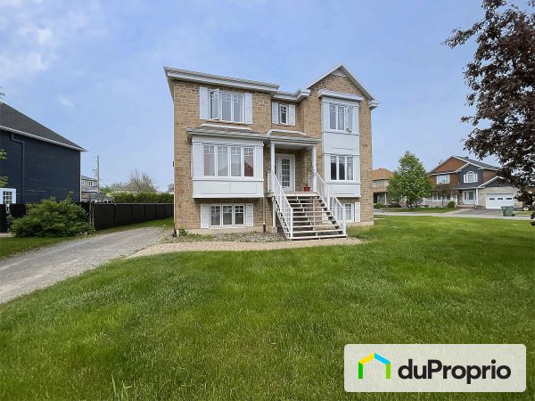 1325 rue des Saponaires, Duberger for sale