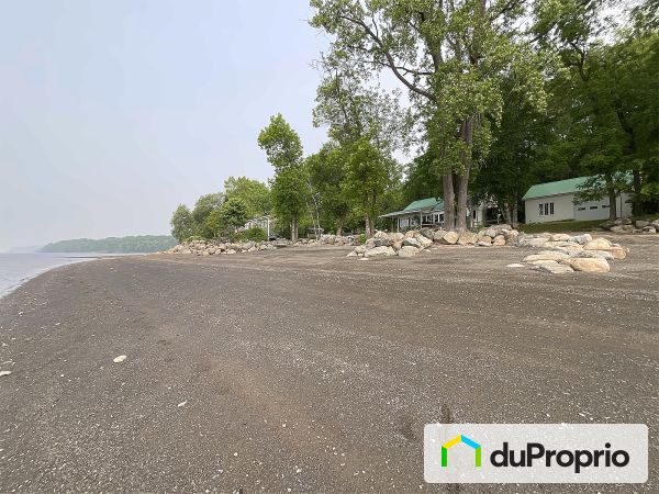 390 rue du Bord du Fleuve, Donnacona for sale