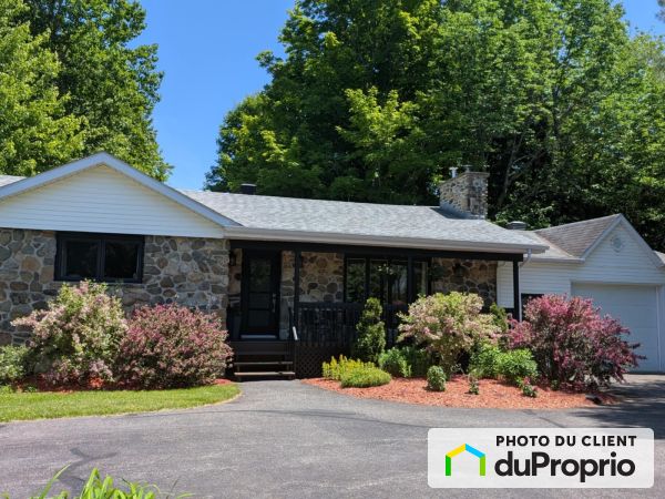 582 chemin Viens, Magog à vendre