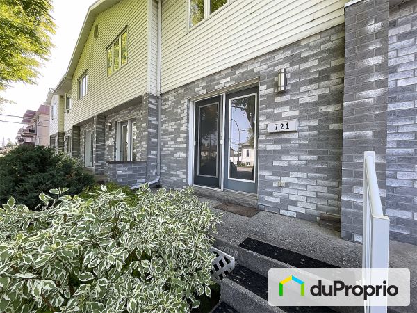 721, rue des Seigneurs Ouest, St-Hyacinthe à vendre