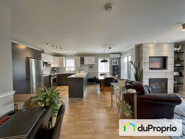 Open Concept - 154 rue de Chantilly, Candiac for sale