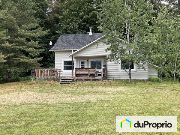 2387 chemin Alderbrooke, Sutton for sale