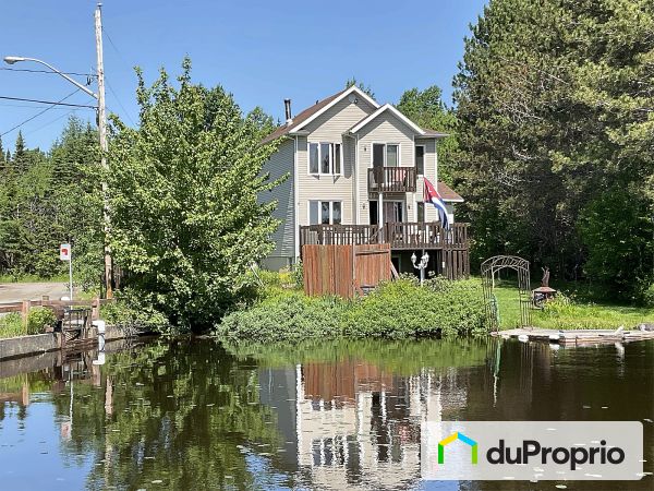 1, chemin du Tour du Lac des Plaines, St-Cyrille-De-Lessard à vendre