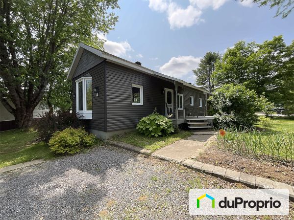 41 rue  du Jardin, Ste-Catherine-de-la-JC for sale