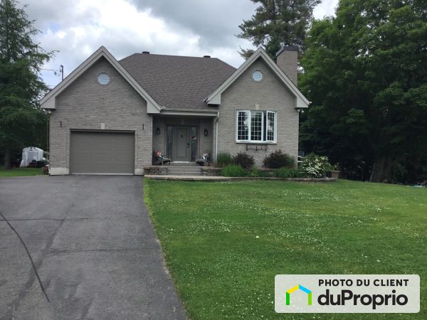 59 Chemin Elzéar, L&#39;Ange-Gardien-Outaouais for sale