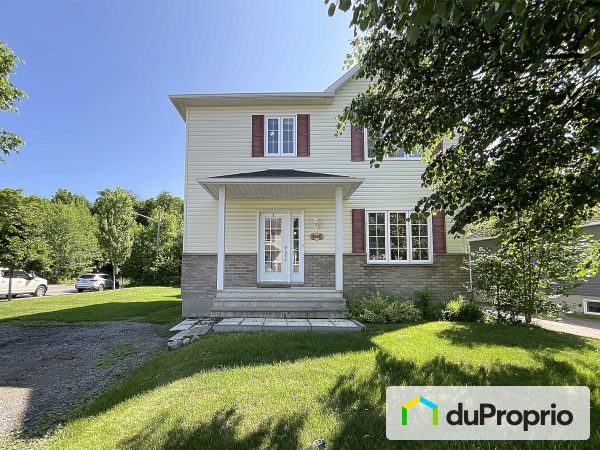 1266 rue des Charmilles, Val-Bélair for sale