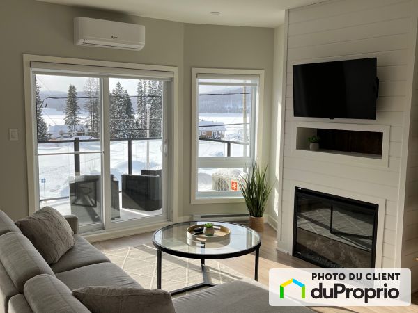 203-289, rue Principale, St-Donat à vendre