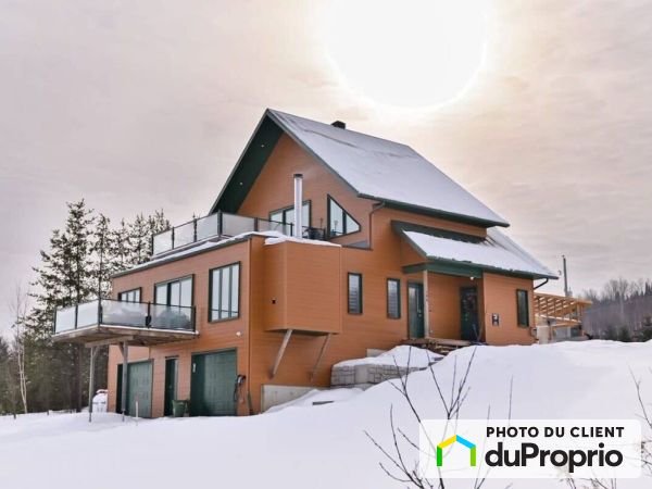 180 chemins des Vallons, St-Michel-Des-Saints for sale