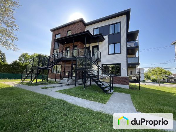 A-7376, boulevard Wilfrid-Hamel, Ste-Foy à vendre