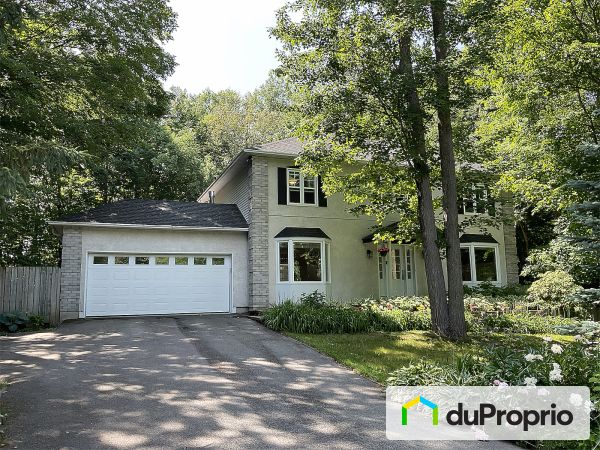 1130 rue Bellevue, St-Lazare for sale