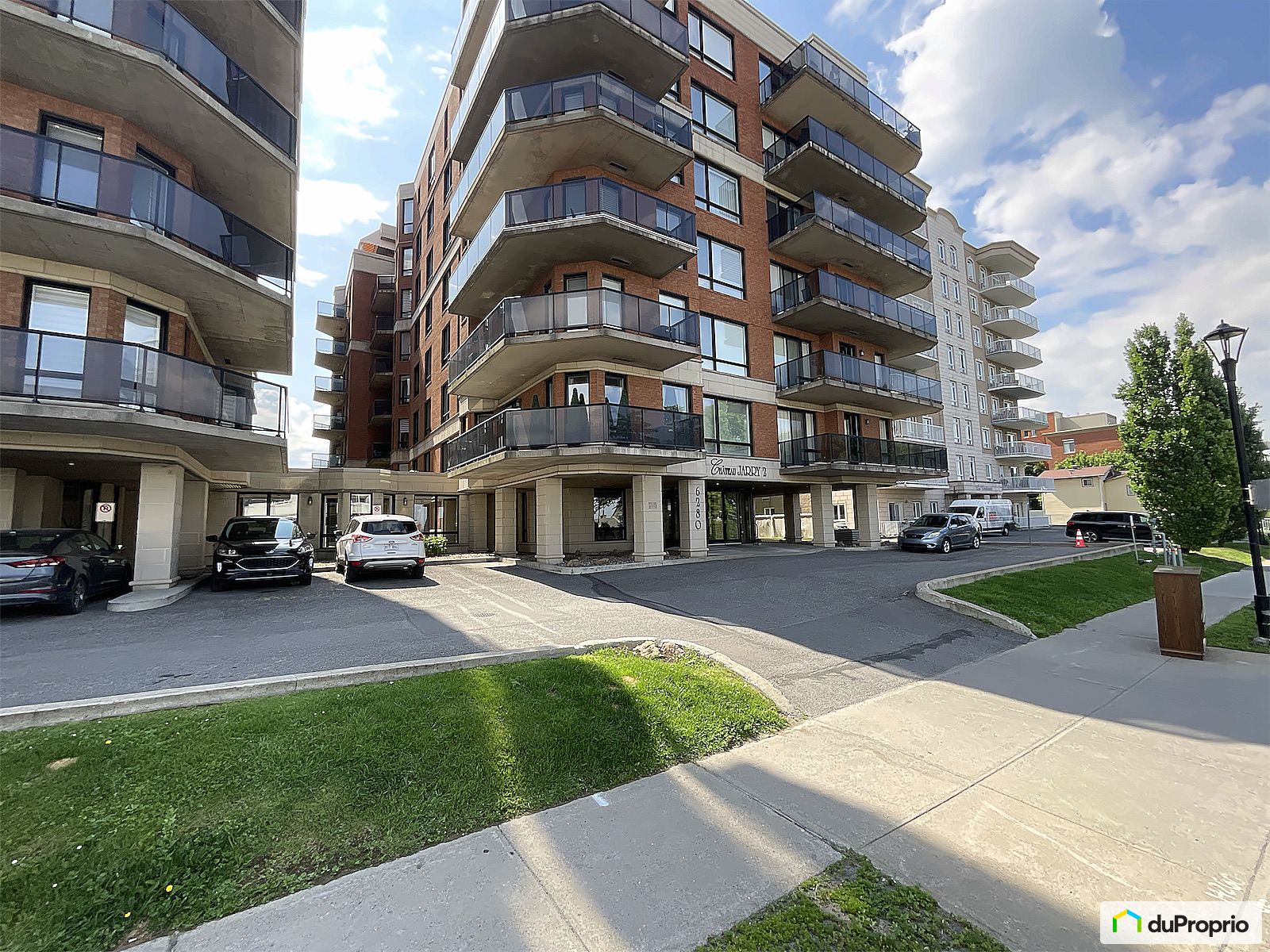 701 6280 Rue Jarry Est — photo 1