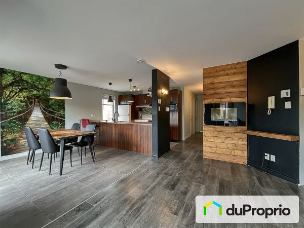 Open Concept - 301-2210 avenue Monseigneur-Gosselin, Beauport for sale