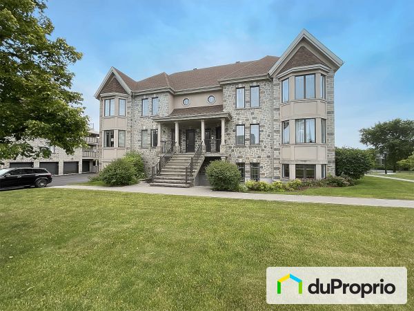 1-110 rue du Sanctuaire, Ste-Julie for sale