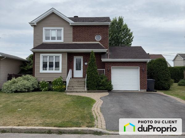 144 Laurier, Vaudreuil-Dorion for sale