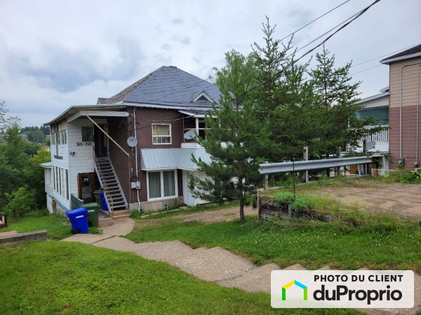 308-310-310A-312, rue Saint-Georges, La Tuque à vendre