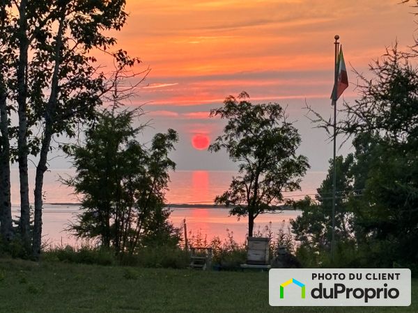  rue Des Vétérants, Rimouski (Pointe-Au-Père) for sale