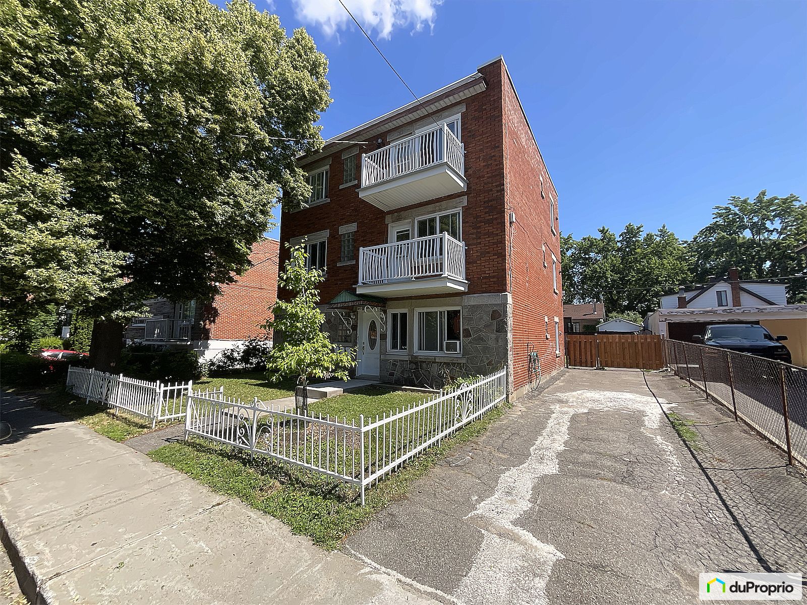 10927 Avenue De Rome — photo 1