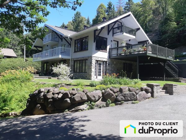 44 rue Desjardins, Ste-Agathe-Des-Monts à vendre