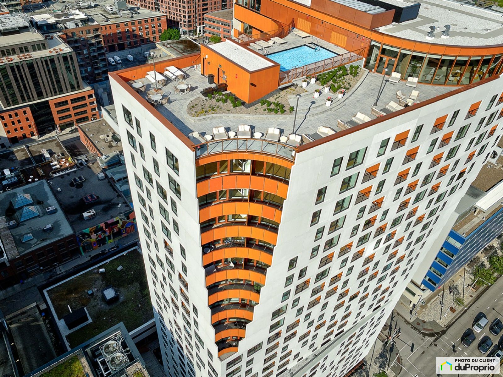 245 Boulevard Robert Bourassa — photo 2
