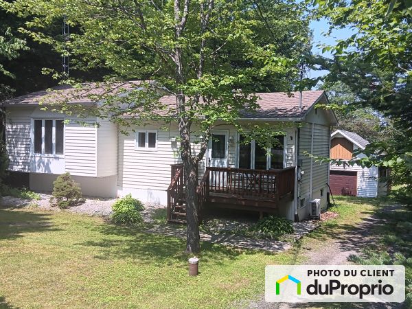 62, rue du Pivert, Magog à vendre